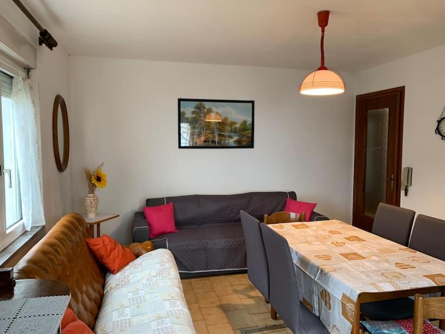 Appartement Casa Vacanza Leonardo à Chambave Extérieur photo