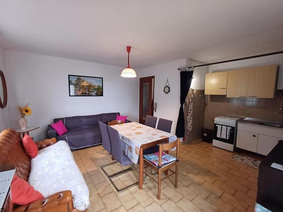 Appartement Casa Vacanza Leonardo à Chambave Extérieur photo